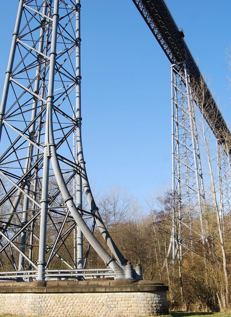 piliers du viaduc de la Bouble portrait